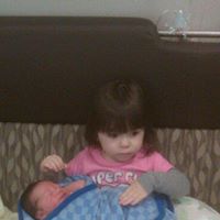 Elizabeth Applegate Photo 12