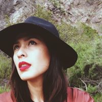 Angela Alarcon Photo 32