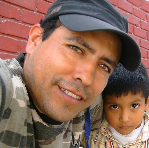 Alexander Perez Photo 11
