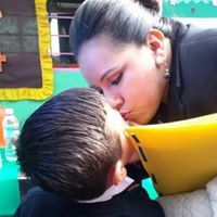 Elizabeth Bucio Photo 19