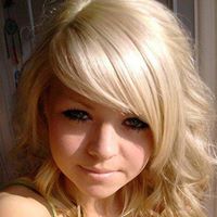 Laura Angell Photo 19