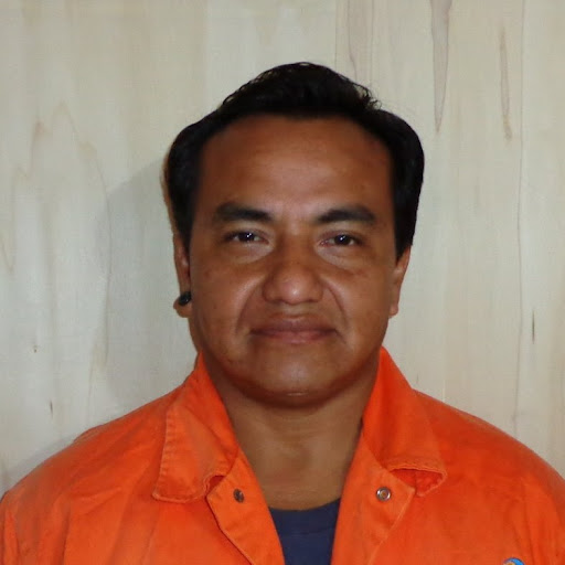 Adrian Salinas Photo 31