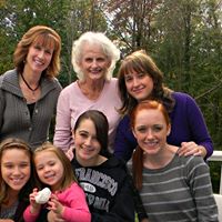 Kathleen Lewis Photo 37