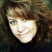Deborah Harding Photo 32