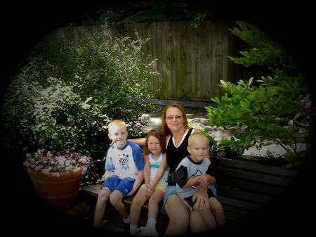 Stacy Phillips Photo 15