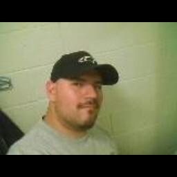 Danny Miller Photo 45