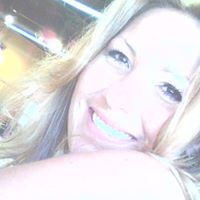 Leah Long Photo 18