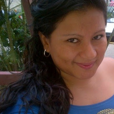 Johana Calderon Photo 5