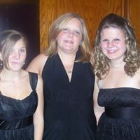 Amy Austin Photo 24