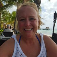 Julie Strong Photo 24