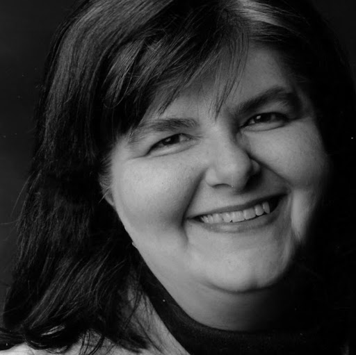 Suzanne Johnson Photo 10