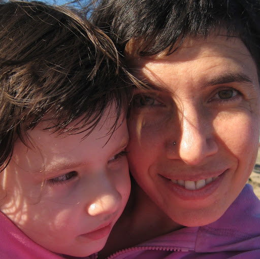 Paula Levy Photo 13