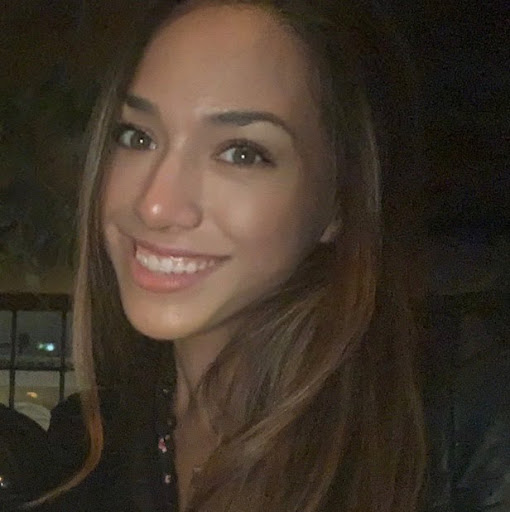 Stephanie Tucker Photo 29