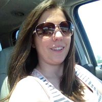 Julia Beatty Photo 34