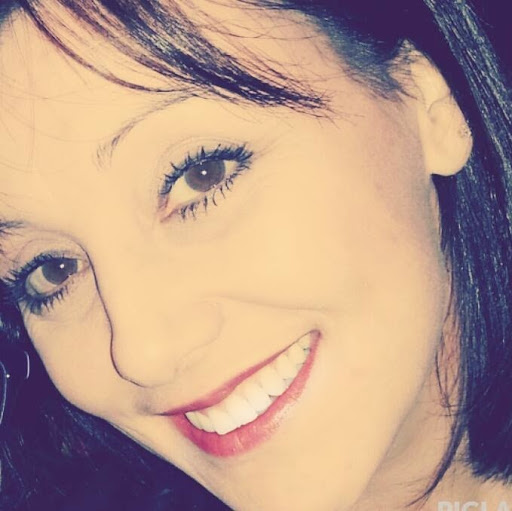 Paula O'Brien Photo 16