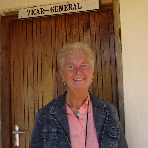 Janet Griffith Photo 29