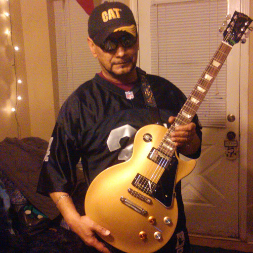 Roger Chandler Photo 33