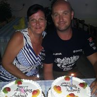 Lisa Hawkes Photo 2