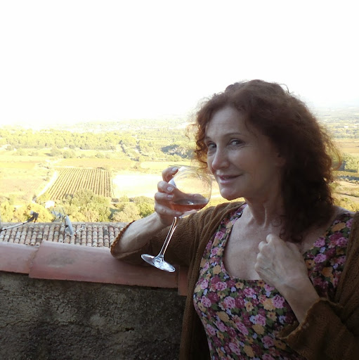 Roberta Rich Photo 20