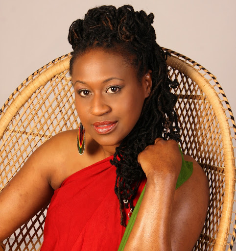 Lisa Hendricks Photo 17