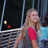 Julia Cooke Photo 20