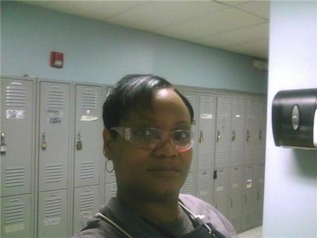Kathy Roberts Photo 8