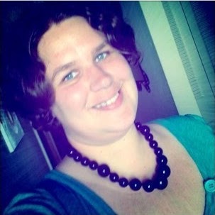 Renee Ellis Photo 6