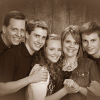 Susan Goodrich Photo 28