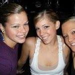 Christina Helms Photo 9