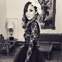Adriana Alatorre Photo 9