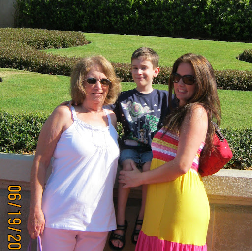 Sandra Thornton Photo 2