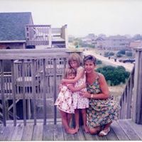 Nancy Hanlon Photo 11