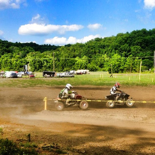 Michael Skaggs Photo 17