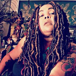 Julie Washington Photo 27