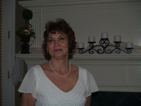 Deborah Harmon Photo 17