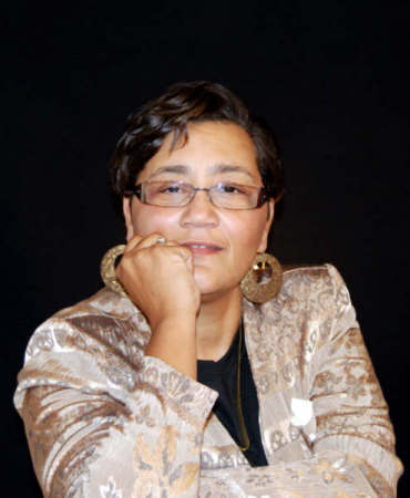 Cynthia Henderson Photo 27
