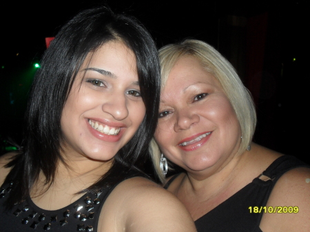 Brenda Rodriguez Photo 16