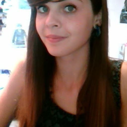 Jessica Bertrand Photo 10