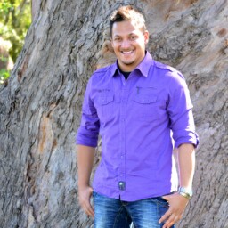 Lee Hendricks Photo 15