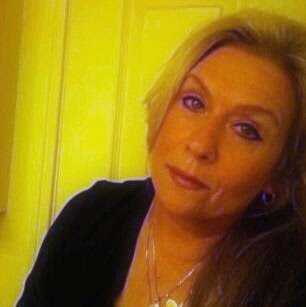 Sharon Lynch Photo 28