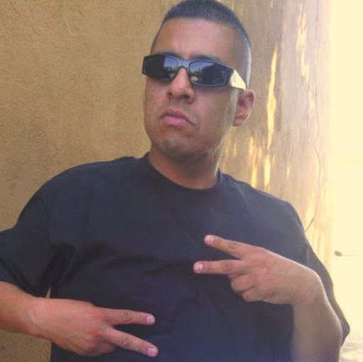 Isaac Hernandez Photo 36