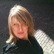 Laura Mortensen Photo 21