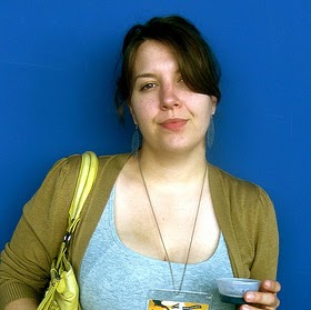 Amanda Simon Photo 18