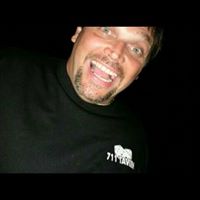 Kenny Roach Photo 14