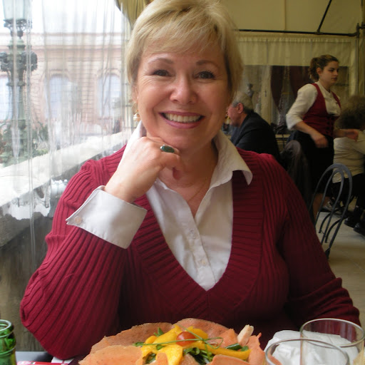 Cynthia Dean Photo 9