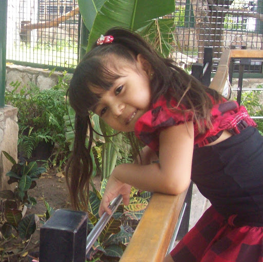 Alba Bermudez Photo 13