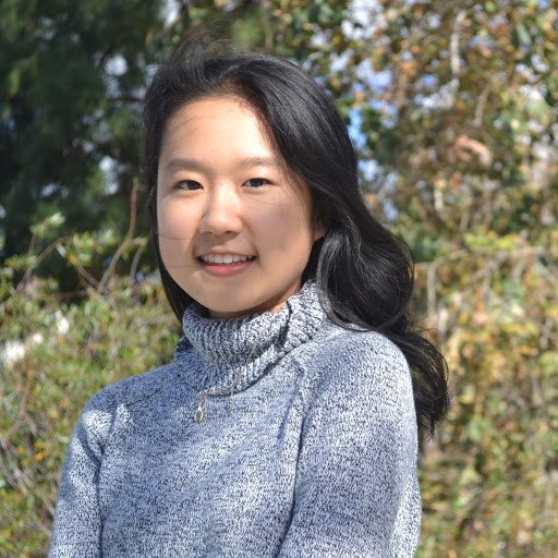 Joyce Li Photo 18