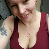 Renee Pierce Photo 17