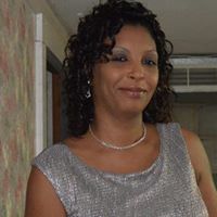 Cynthia Henderson Photo 25