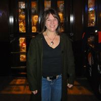 Elizabeth Hunt Photo 19